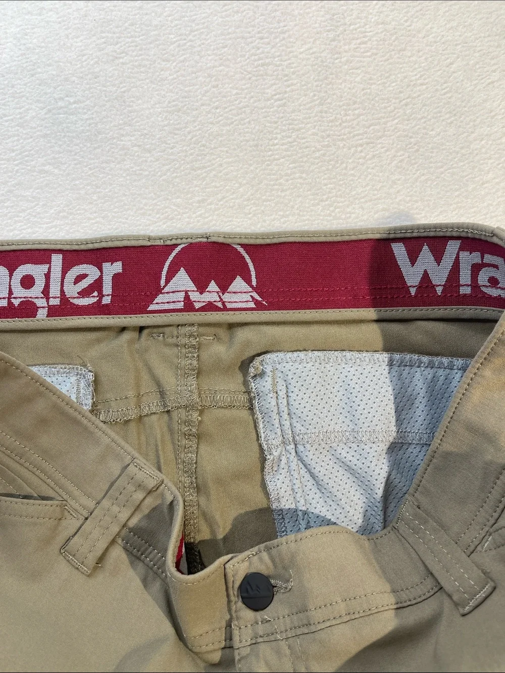 Wrangler Men's Olive/Tan PANTS SIZE 38/32